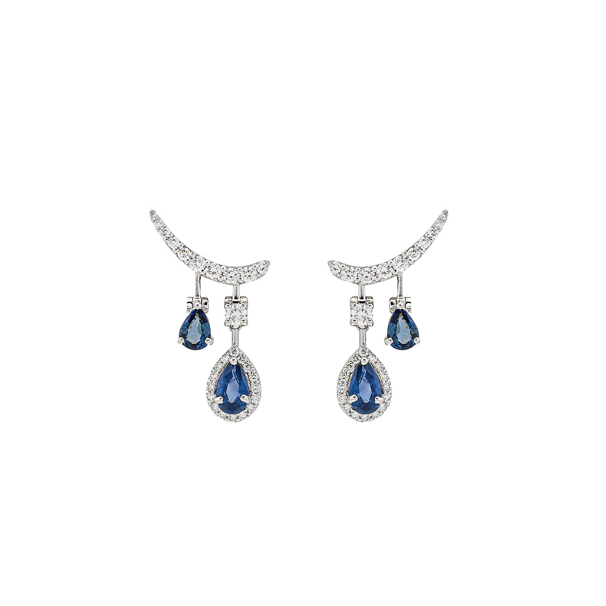 Sapphire Earring. Earrings. 18K gold earring. White Gold, yellow gold, rose gold. Perfect Gift. Earring gift. Fine jewelry. Anatol. Kifissia. Golden Hall. Σκουλαρίκι χρυσό. Σκουλαρίκι  με ζαφείρια. Σκουλαρίκι τρυπητό. Σκουλαρίκι με ζαφείρι. Σκουλαρίκι με διαμάντια. Athens. Κηφισιά. Σκουλαρίκι με μπριγιάν. 