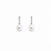 Timeless Pearl Earrings