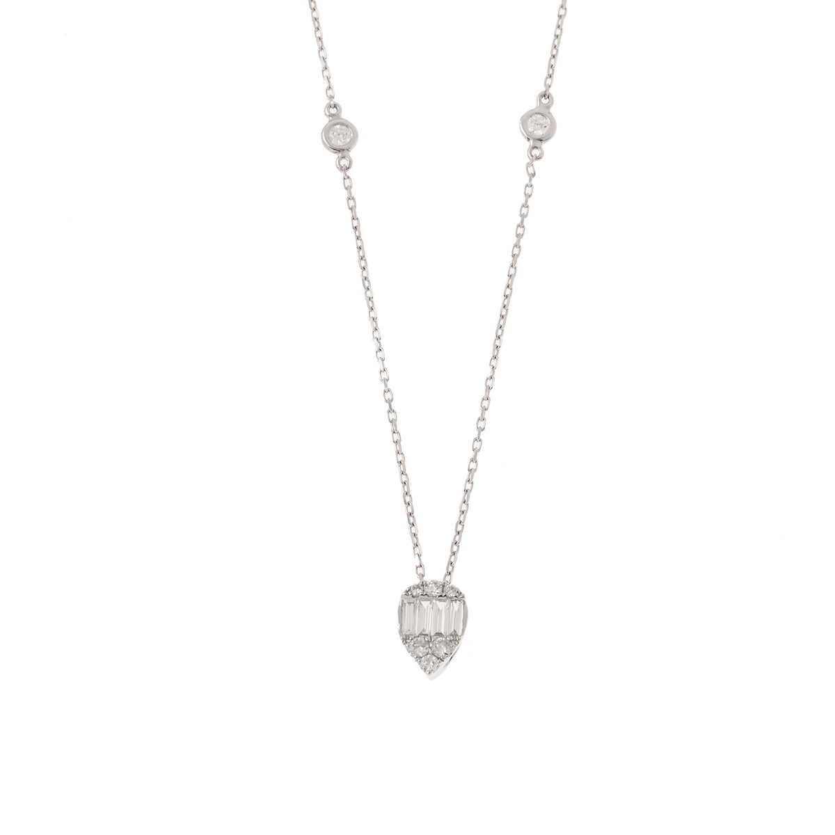 Fine Jewelry Necklace. Diamond Necklace. Gold and diamond Necklace. High end jewelry Necklace. Expensive jewelry. Expensive Necklace. Anatol jewelry. Kifissia. Golden Hall. Χρυσά κοσμήματα. Κοσμήματα Κηφισιά. Κολιέ με διαμάντια. Κολιέ με μπριγιάν. Ακριβό Κολιέ. Χρυσό Κολιέ. Pear shaped diamond necklace.