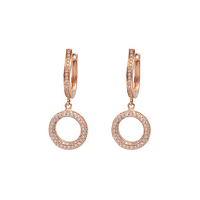 Diamond Hoop earrings. Hoop earrings. Gold hoop earrings. Gold and Diamond hoop earrings. Easy to wear hoops. Diamond hoops. Diamond earrings for gift. Χρυσοί κρίκοι. Διαμαντένιοι κρίκοι. Κρίκος με διαμάντια. Σκουλαρίκια κρίκοι. Σκουλαρίκι για δώρο. Fine jewelry. Anatol. Kifissia. Golden Hall. Athens.