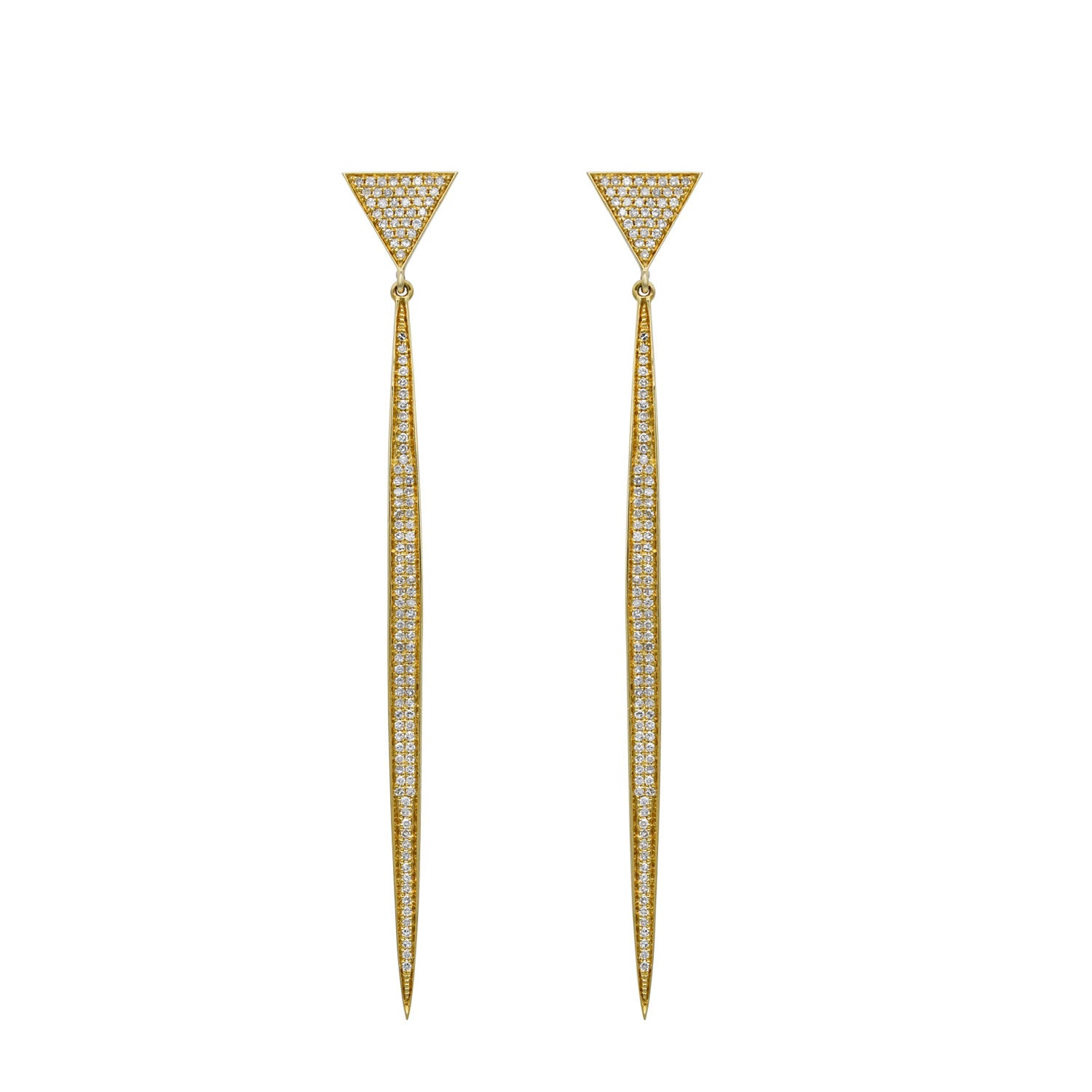 Fine Jewelry Earring. Diamond Earring. Gold and diamond earring. High end jewelry earring. Expensive jewelry. Anatol jewelry. Kifissia. Golden Hall. Χρυσά κοσμήματα. Κοσμήματα Κηφισιά. Σκουλαρίκι με διαμάντια. Σκουλαρίκι με μπριγιάν. Ακριβό σκουλαρίκι. Χρυσό σκουλαρίκι. Triangles earrings.