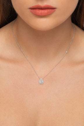 Gold and diamond necklace. Anatol necklace. Diamond necklace. Κολιέ χρυσό. Κολιέ με μπριγιάν. Κολιέ με διαμάντια.
